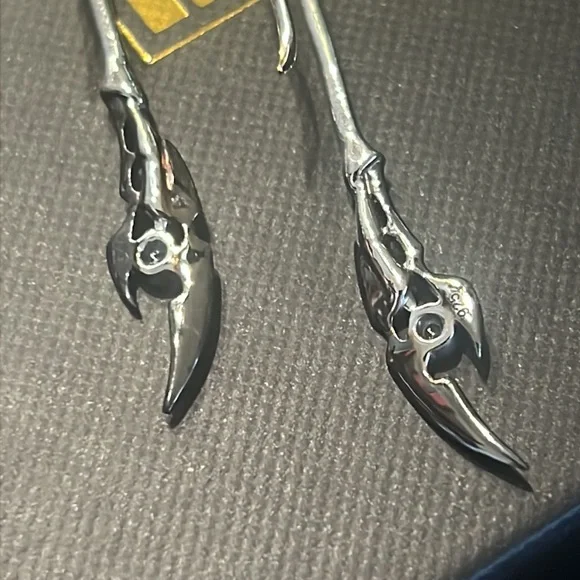 Loki scepter earrings - Picture 11 of 13